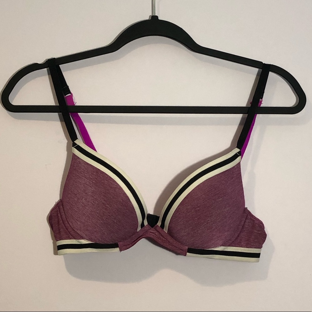 2 for 30‼️ La Sense varsity stripped push up bra